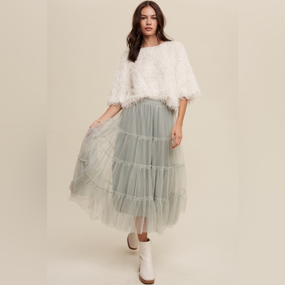 Soft sage Tired mesh skirt